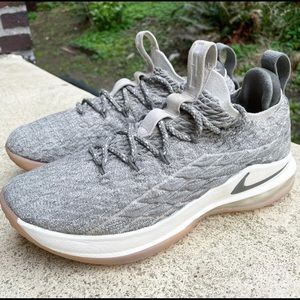 Nike Lebron James XV Light Bone size 8